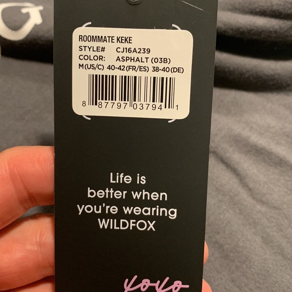 Wildfox Roommate of the Year Keke t shirt - Picture 10 of 10